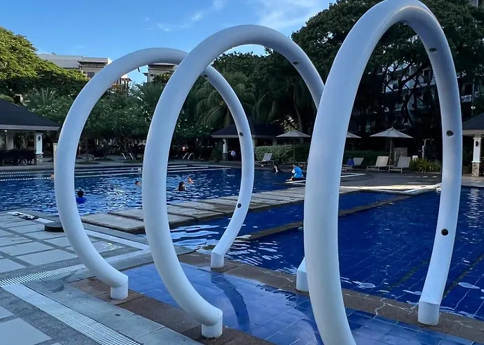 5 Mins From Airport Naia T1 Arista Place 1br 2br Veranda Parking Fast Wifi Netflix Apartamento *