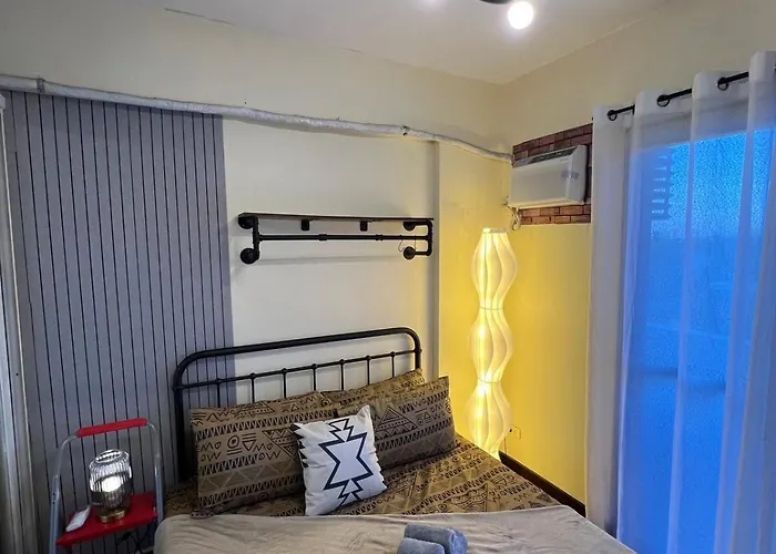 5 Mins From Airport Naia T1 Arista Place 1br 2br Veranda Parking Fast Wifi Netflix Apartamento