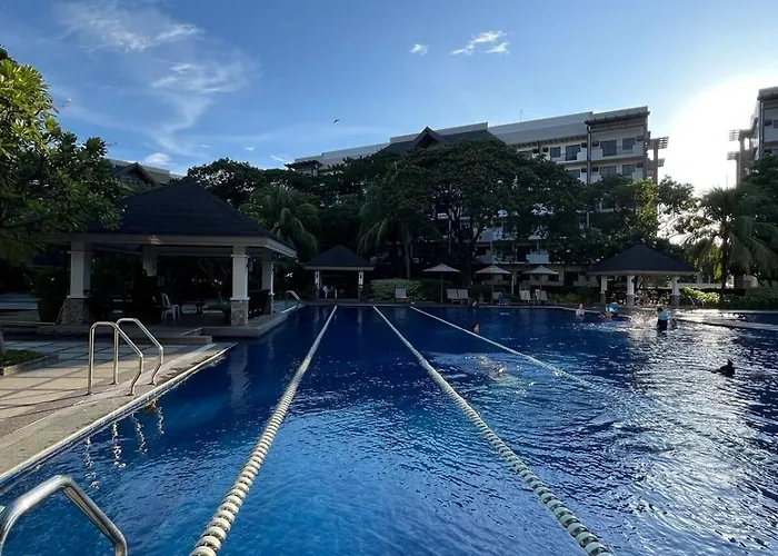 5 Mins From Airport Naia T1 Arista Place 1br 2br Veranda Parking Fast Wifi Netflix Apartamento Manila